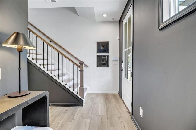 Building Photo - 4443 Buckley Way #65