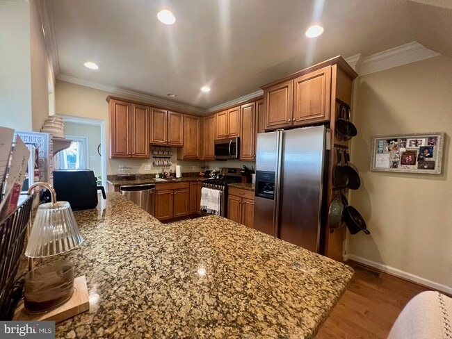 Building Photo - 1908 N Lincoln St