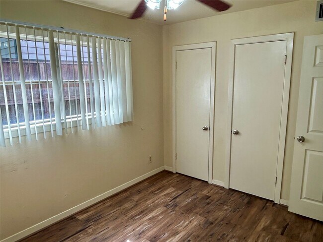 Building Photo - 1411 Indiana St