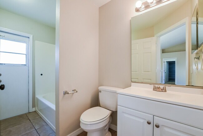 Building Photo - 14544 Lycastle Cir