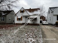 Building Photo - 3-Bedroom Single Family home in Maple Hts!