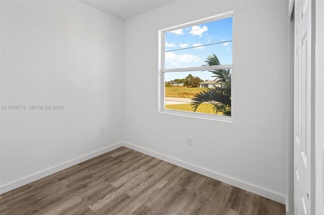 Building Photo - 4417 28th St SW