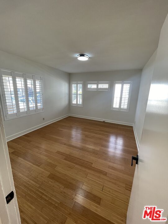 Building Photo - 5028 4th Ave