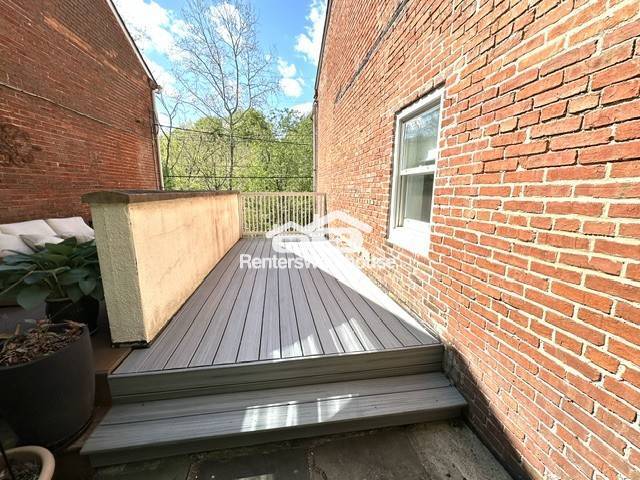 Building Photo - 943 Oella Ave