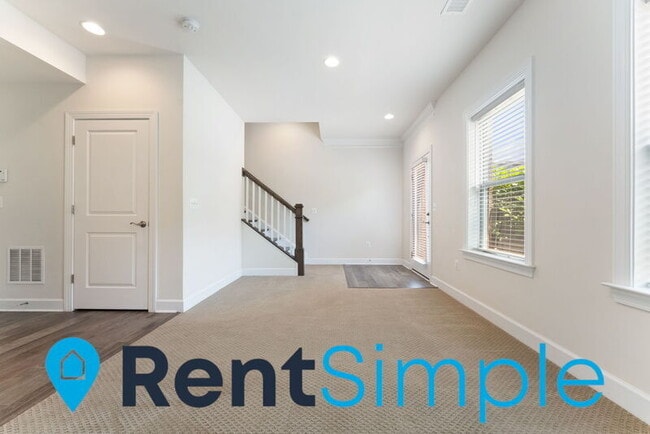 Building Photo - 10520 Ratcliffe Trl