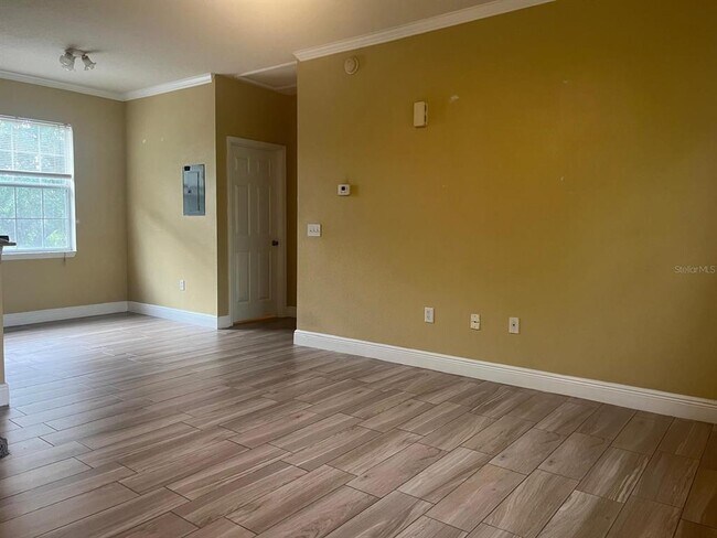 Building Photo - 341 Southern Pecan Cir
