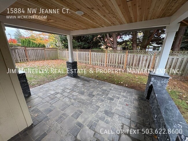 Building Photo - 15884 NW Jeanne Ct