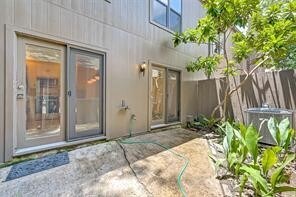 Building Photo - 701 Bering Dr