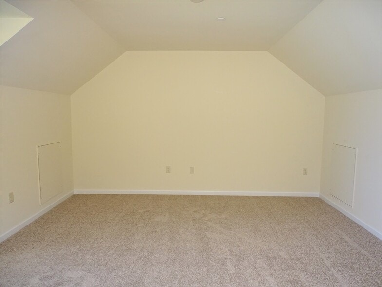 Building Photo - 852 Byler Cir