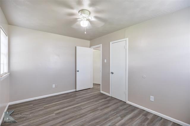 Building Photo - 618 S San Jose Dr