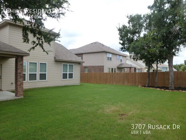Building Photo - 3707 Rusack Dr