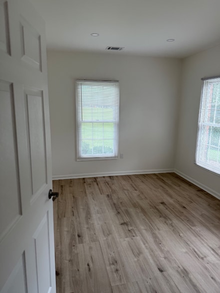 Building Photo - 5016 Dorsey Hall Dr