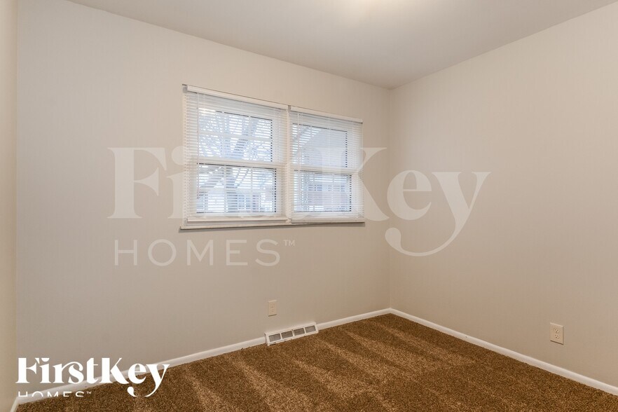 Building Photo - 10522 Copperfield Dr