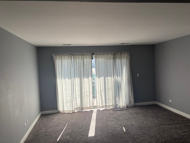 Building Photo - 787 Wilson Ave