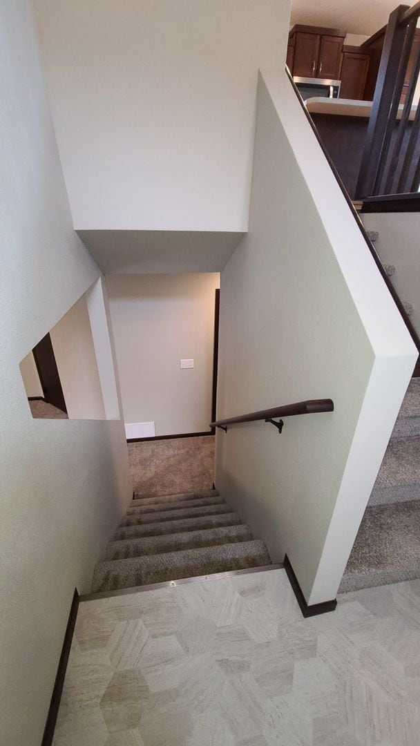 Building Photo - Modern 3 Bedroom Home with Garage & Fenced Yard for Rent!