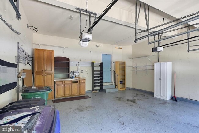 Building Photo - 6505 Autumn Wind Cir