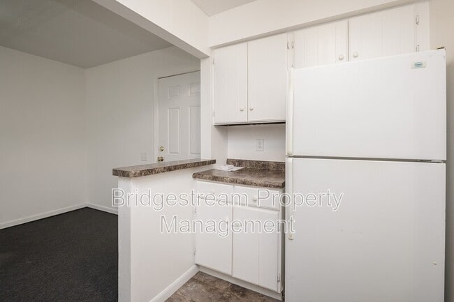 Building Photo - 1415 Forest Ln