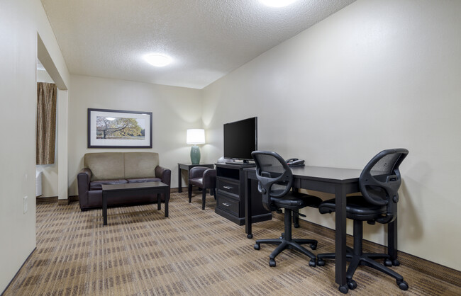 Building Photo - Furnished Studio-Birmingham - Wildwood