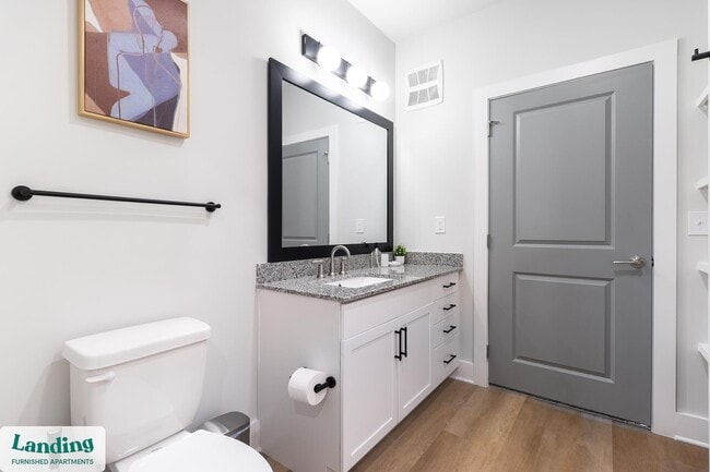 Building Photo - 435 Encore Way