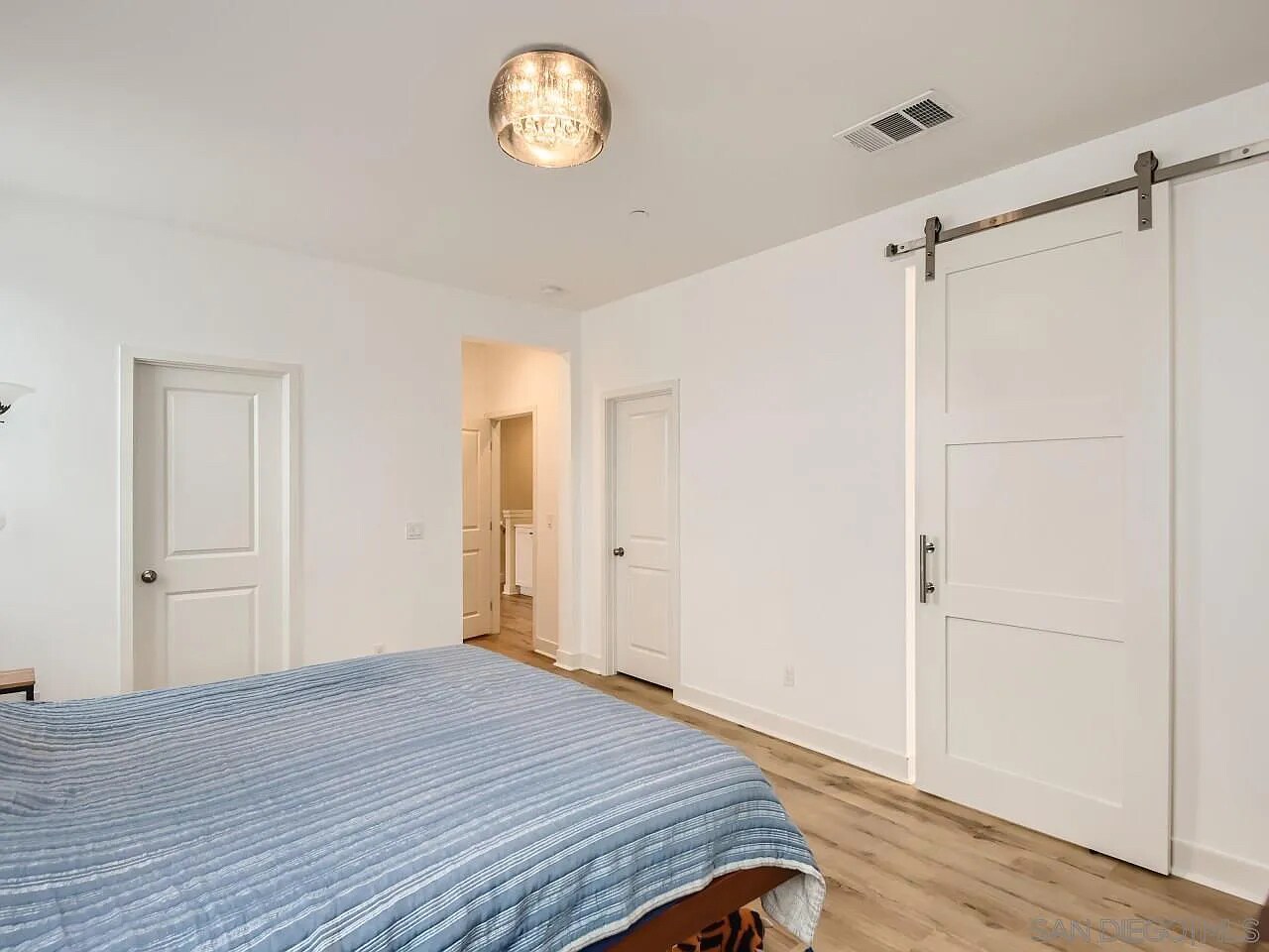 Building Photo - 8710 Barbados Ln