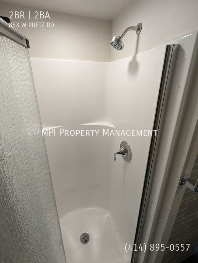 Building Photo - 853 W. Puetz Road - 2 Bedroom, 2 Bathroom ...