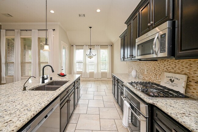 Building Photo - 5315 Little Creek Ct