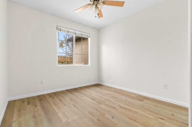 Building Photo - 308 Island Way