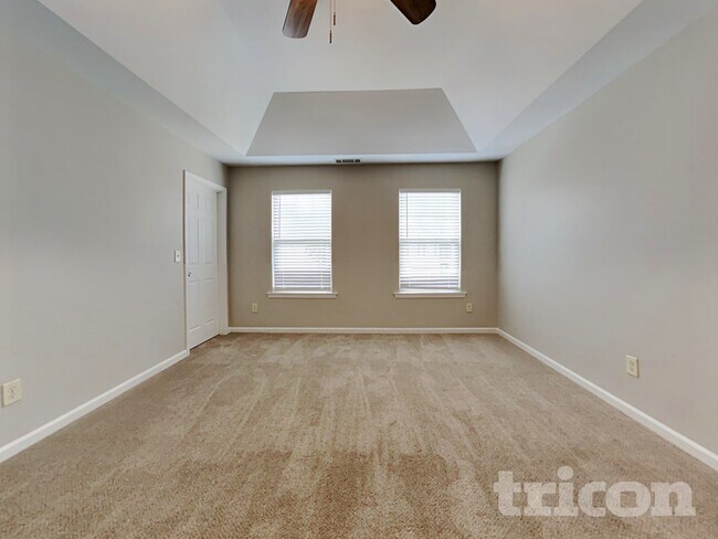 Building Photo - 133 Sunset Ln