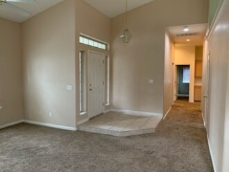 Building Photo - 93720 zip Willow and Nees