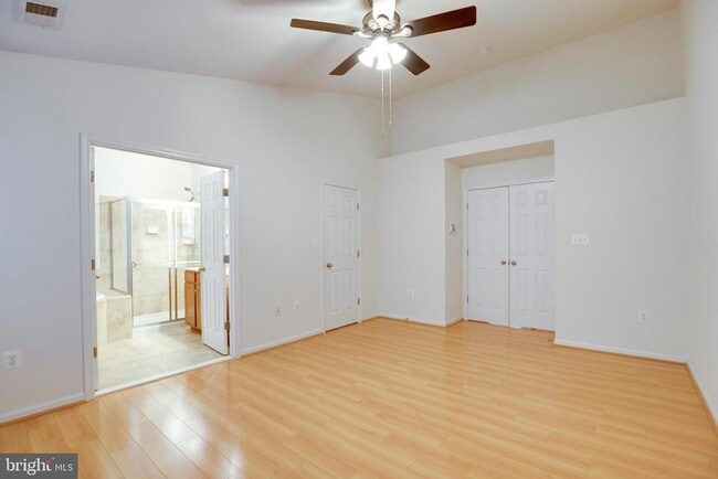Building Photo - 8346 Leighlex Ct