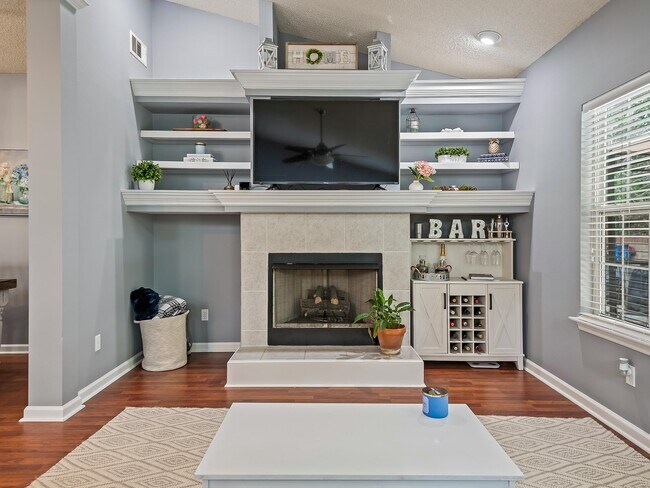 Building Photo - 5015 Mint Hill Ct