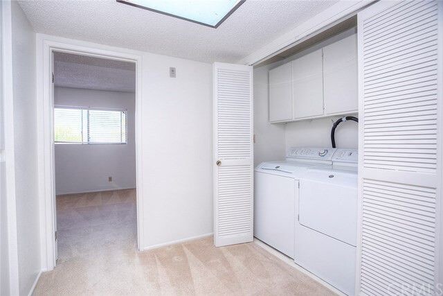 Building Photo - 630 E Garfield Ave