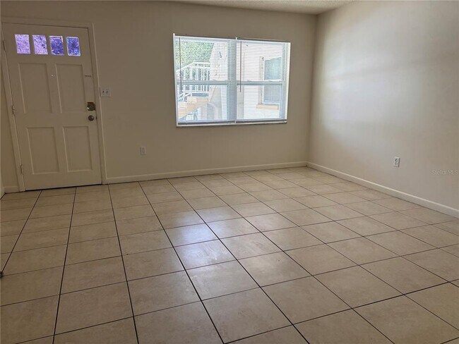 Building Photo - 1008 Pinellas St