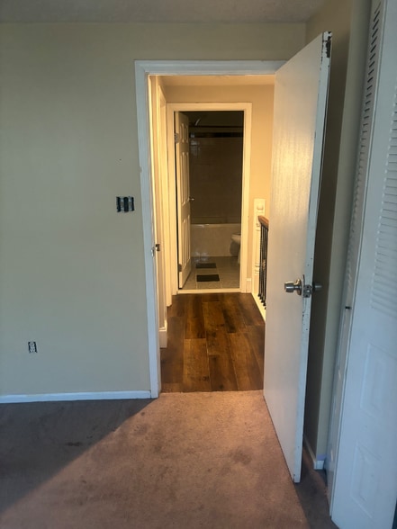 Building Photo - 3613 Ripplingbrook Ct