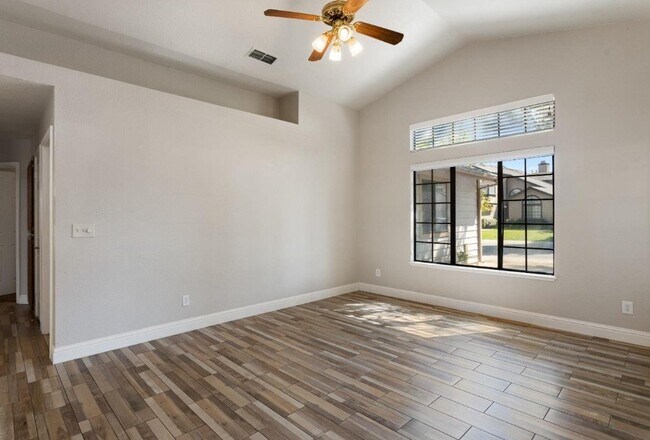 Building Photo - 7529 Ryland Ct