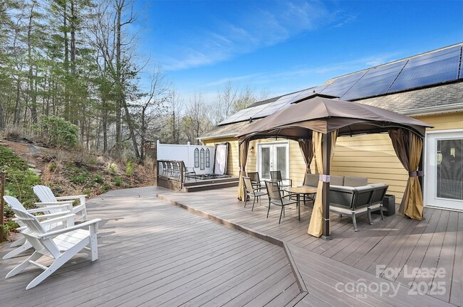 Building Photo - 24 Lamplighter Ln