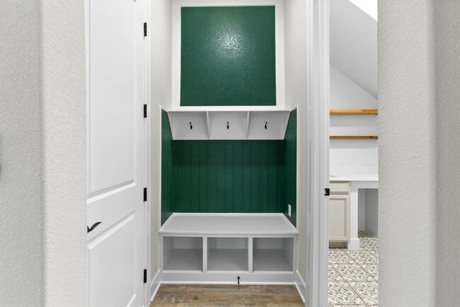 Building Photo - 1046 Hazy Hills Loop