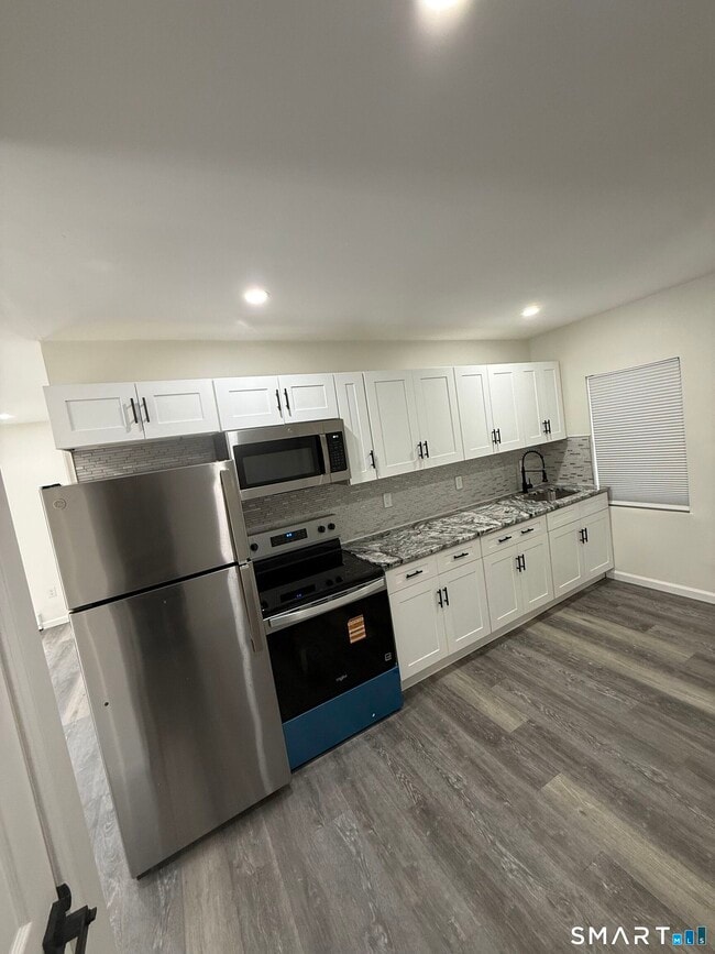 Building Photo - 38 New Haven Ave