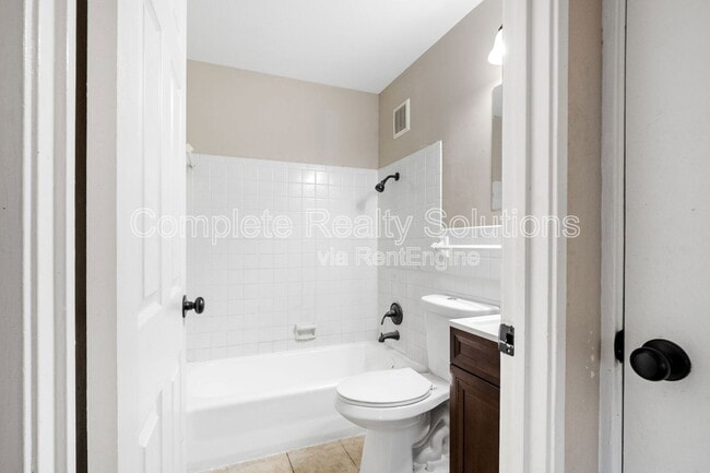 Building Photo - 10315 Monarch Dr