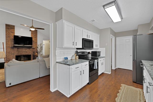 Building Photo - 6700 Aimpoint Dr