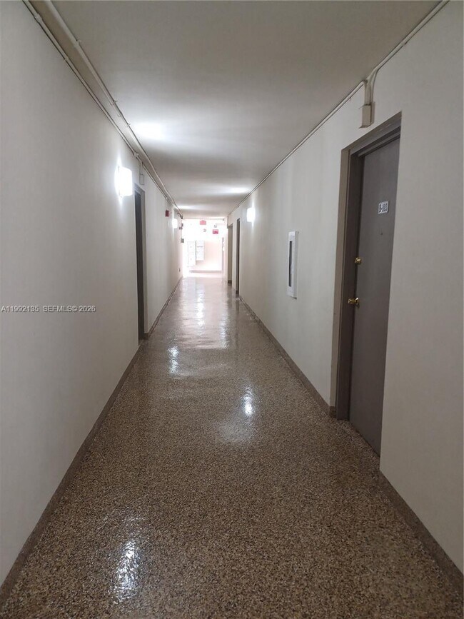 Building Photo - 8004 SW 149th Ave