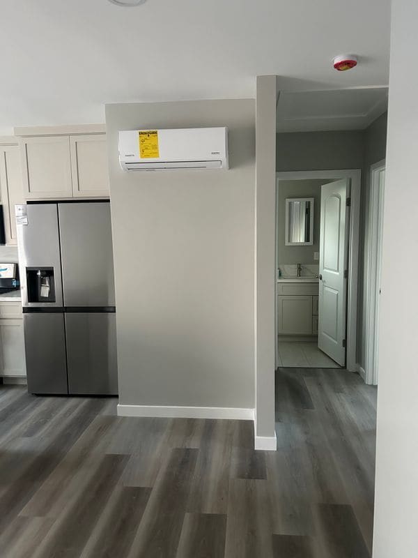 Building Photo - 14715 Flomar Dr