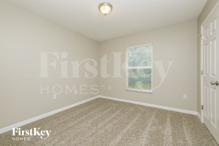 Building Photo - 6430 Gondola Dr