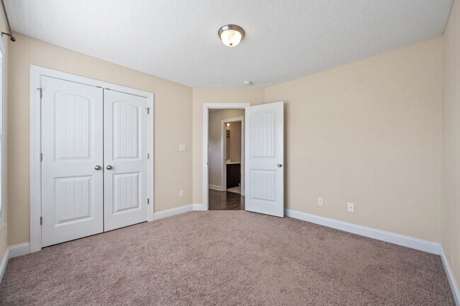 Building Photo - Welcome to Sterling Farms!