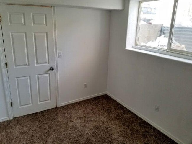 Building Photo - 2 bedroom in Billings MT 59101