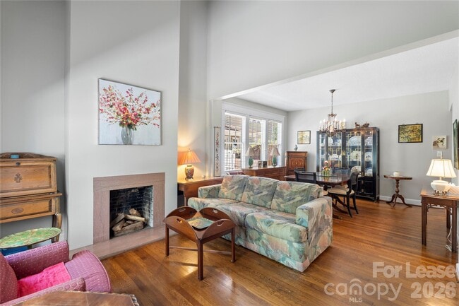 Building Photo - 1610 Park Rd