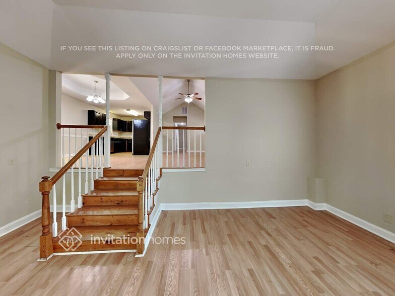 Building Photo - 60 Dillard Dr NE
