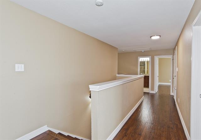 Building Photo - 318 Kissimmee Dr