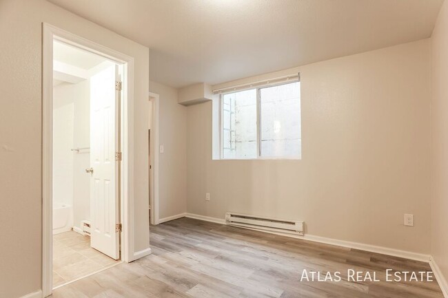 Building Photo - Fresh and Spacious 1 bed 1 bath in Denver!...