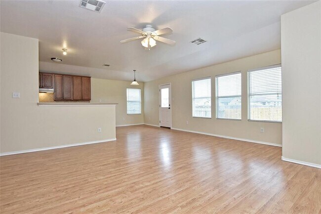 Building Photo - 401 Bandara Woods Blvd